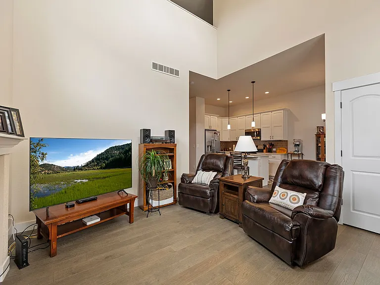 2443 Trio Falls Dr — Photo 5