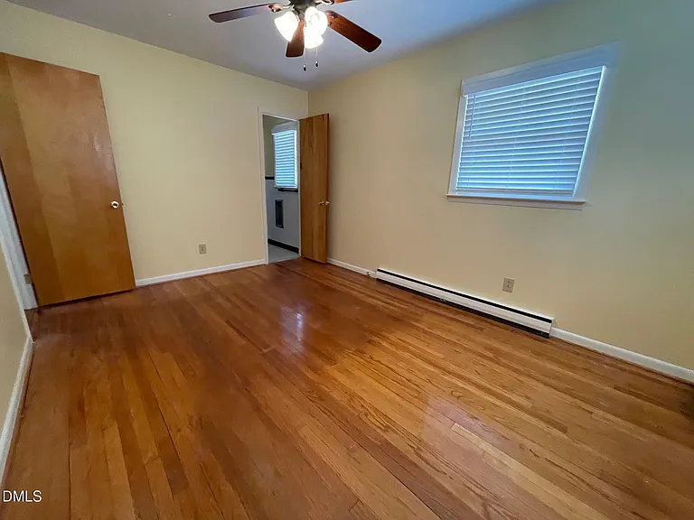 280 Montague Rd — Photo 19