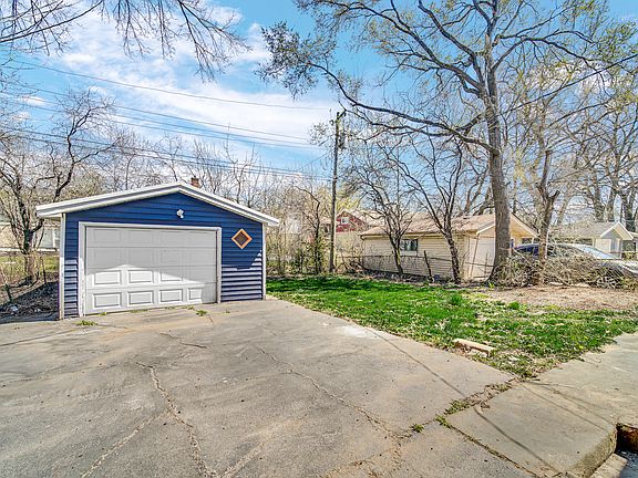 4th image of 8361 S Kimbark Ave