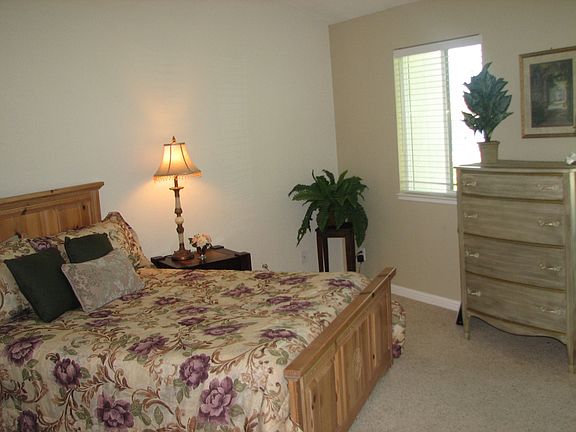 huge master suit with vaulted ceilings