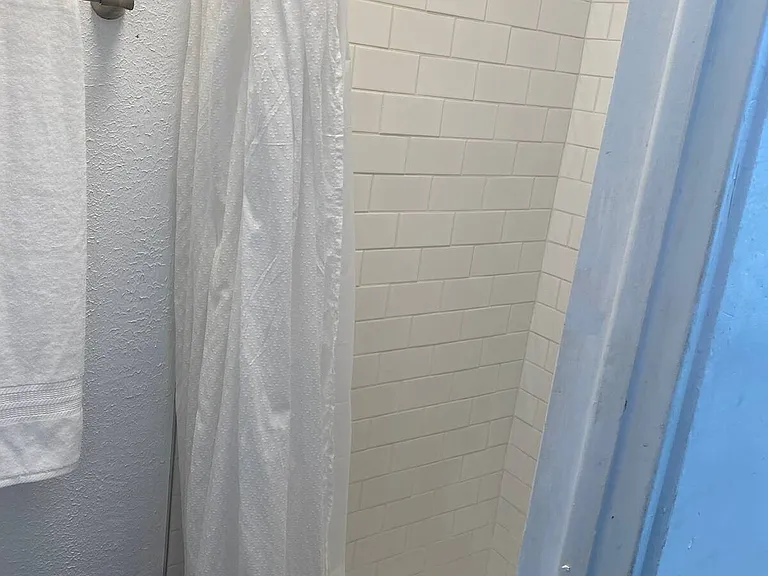 103 N Walker St #1 — Photo 8