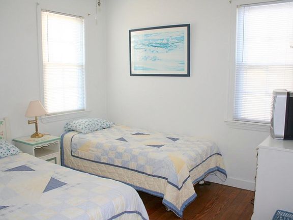 5th image of 1608 Long Beach Blvd #Northpets