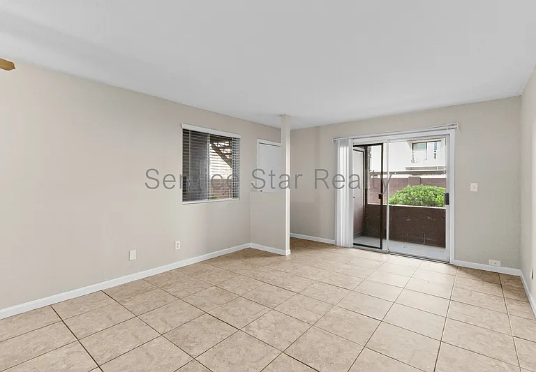16602 N 25th St #109 — Photo 4