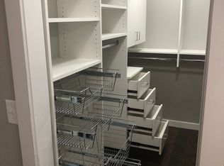 10012 Portage Dr, Roanoke, IN 46783