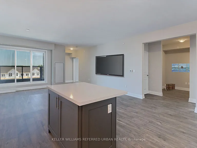 555 William Graham Dr #231 — Photo 5