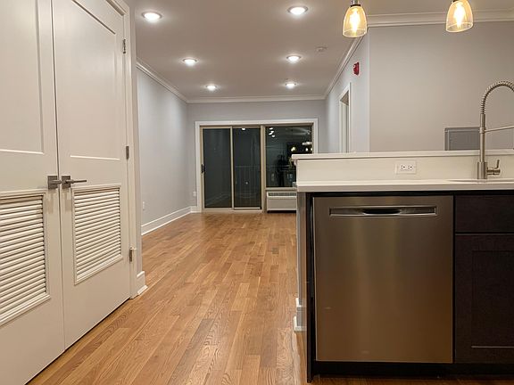 3rd image of 3 Perrine Ave APT 506