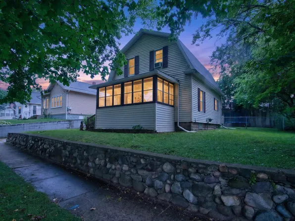 916 Lincoln St, Jackson, MI 49202