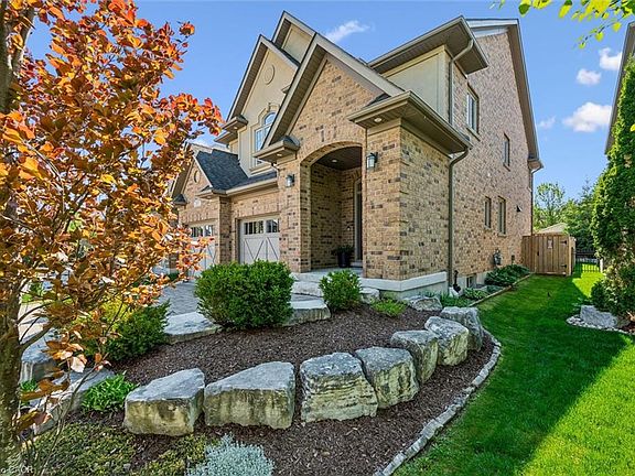 4th image of 828 Copper Ridge Dr