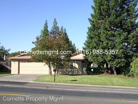 2nd image of 9216 Blue Oak Dr