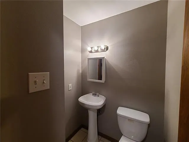 3308 Pakenham Dr — Photo 9
