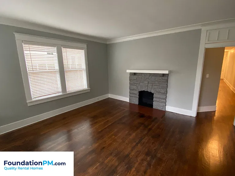 1756 Lawrence Ave #A — Photo 9