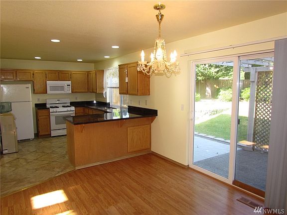4th image of 10920 98th Avenue Ct SW