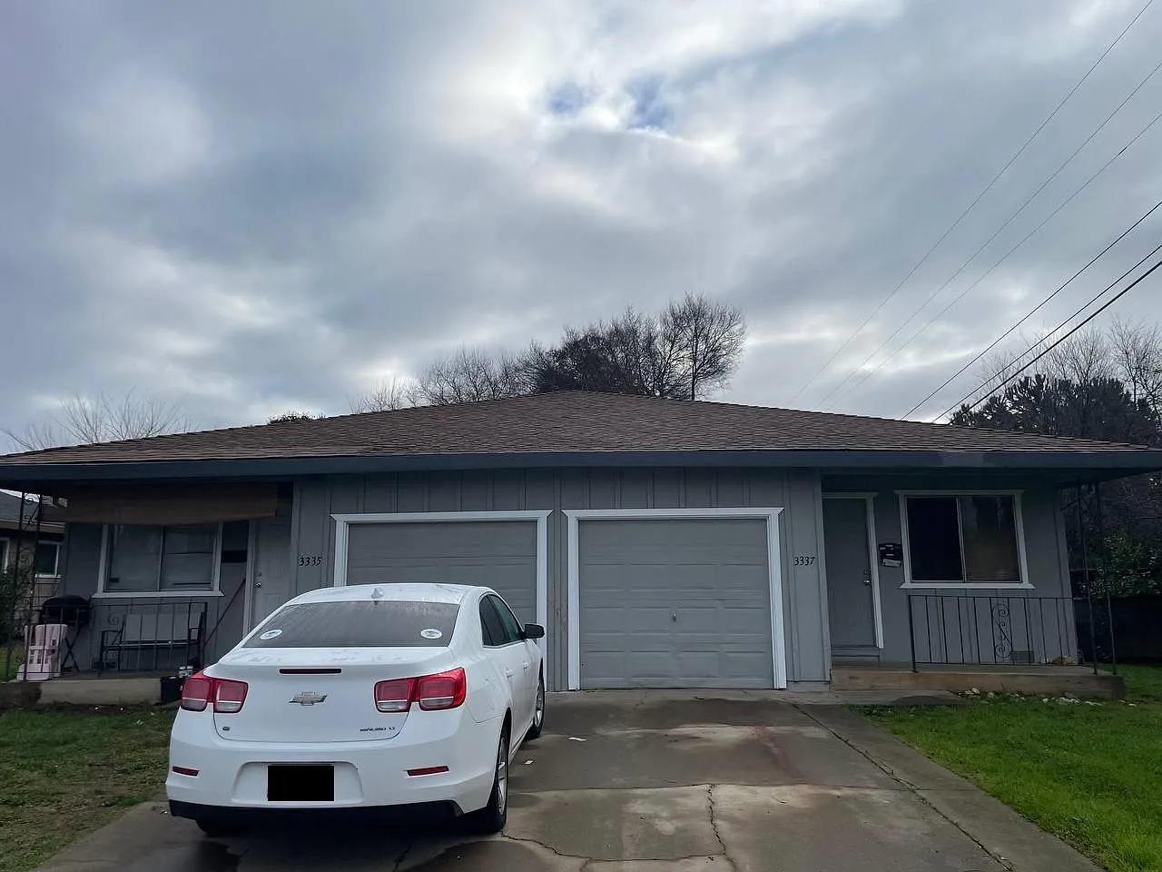 3337 Routier Rd photo 1