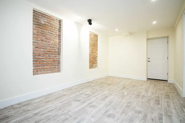 Rented by Nooklyn NYC LLC | media 3