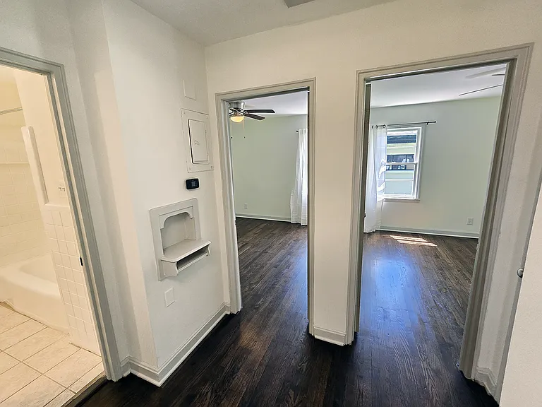2863 Catalina Dr — Photo 20