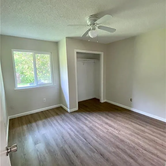 1715 Shadowview Dr #B — Photo 26