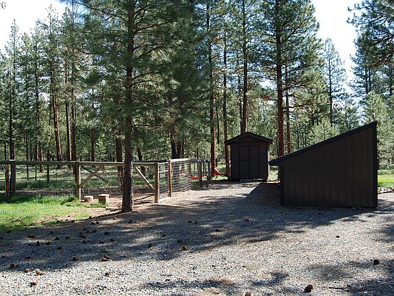2nd image of 38987 Deer Creek Rd