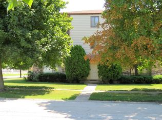 8001 Beloit Ave APT 2A, Bridgeview, IL 60455