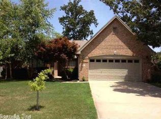 207 Chantilly Cir, Maumelle, AR 72113