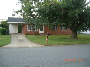 203 Willow Ave, Warner Robins, GA 31093