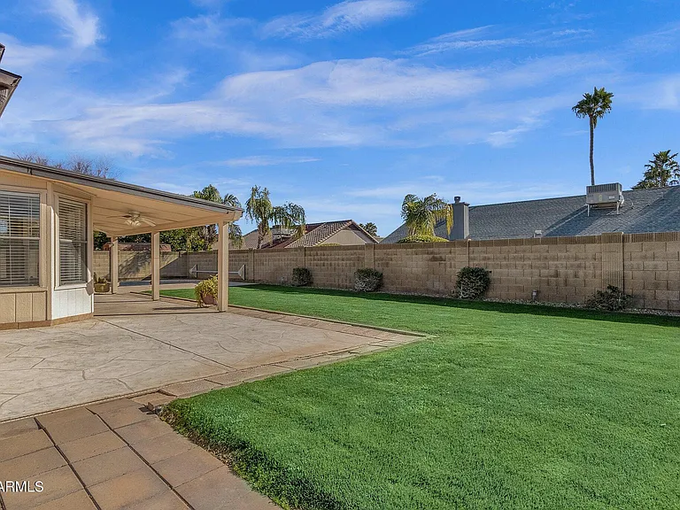 4307 E Karen Dr — Photo 38