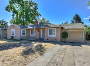 6320 Fruitridge Rd, Sacramento, CA 95820