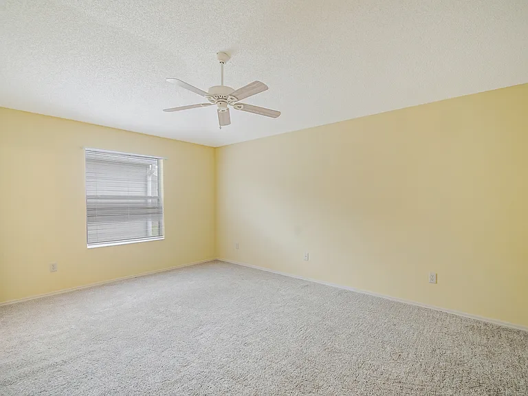 2454 Southern Oak St — Photo 19