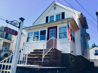 182 Manhattan St, Staten Island, NY 10307