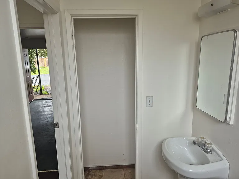5935 Old Hwy #53 — Photo 7