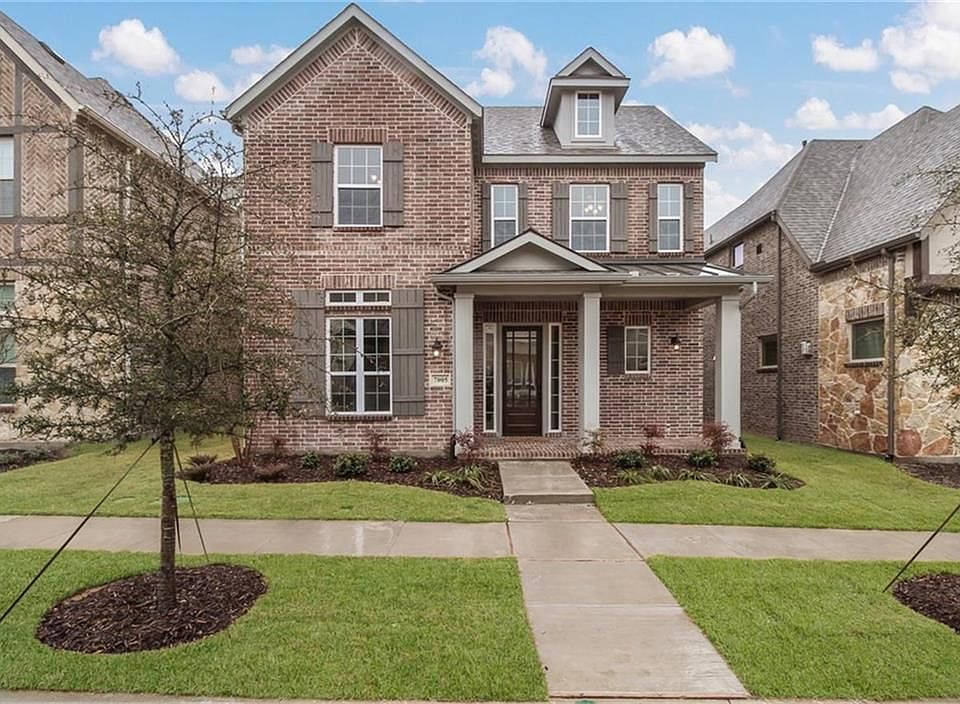 1st image of 7005 Royal View Dr