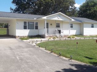 105 Meadow Pl, Lester, WV 25865