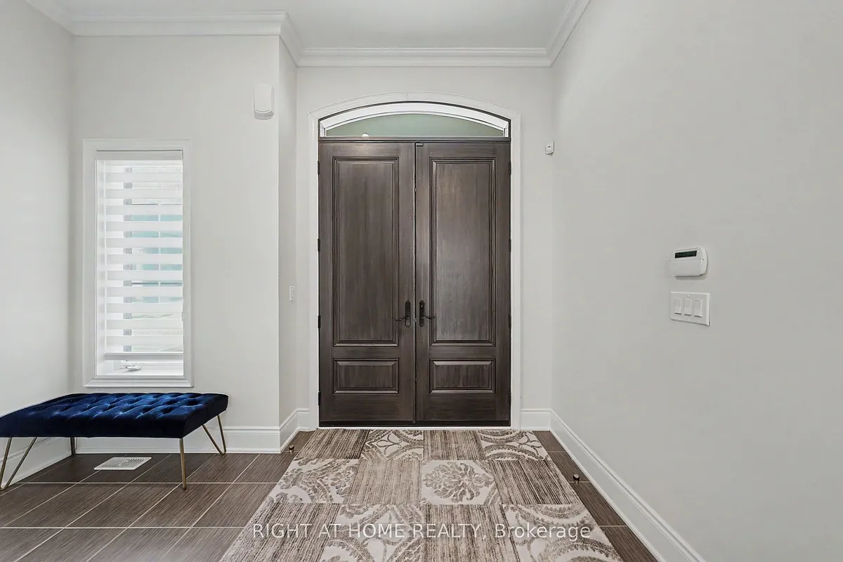 Building Photo - 5 Rossini Dr