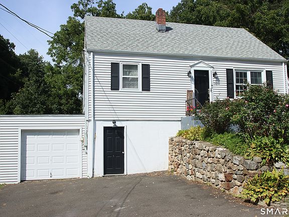 3rd image of 75 Coppola Terrace