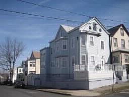 2nd image of 56 5th Ave
