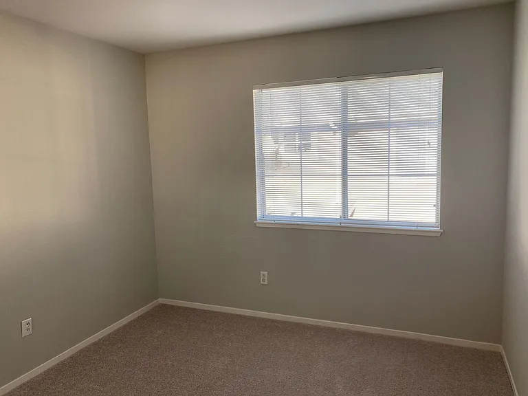 314 Ballymore Cir — Photo 10