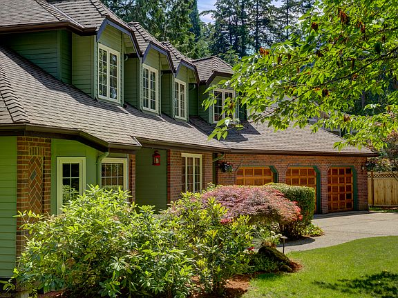 3rd image of 1920 218th Ln SE