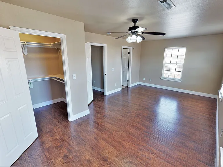 804 Meadowlands Drive — Photo 45