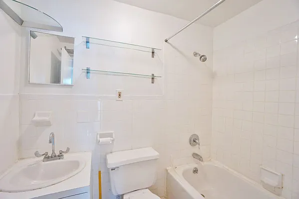 Rented by Best Apartments North Inc | media 6