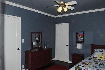 4th image of 477 Sierra Ave