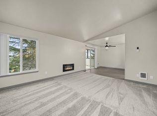 The Crosby, Tacoma, WA 98404