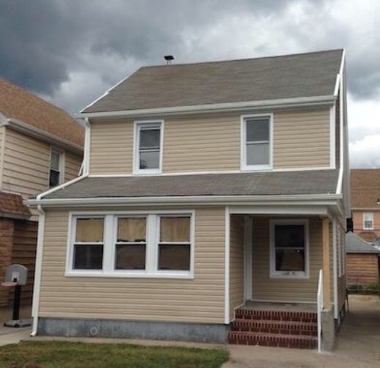 1st image of 184-00 Mangin Ave
