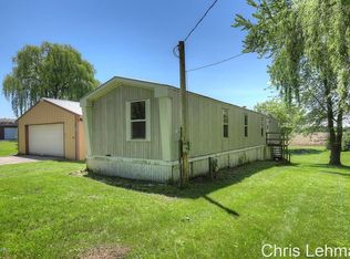9443 Peck Rd, Greenville, MI 48838