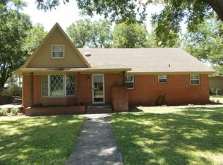 1007 N 8th St, Haskell, TX 79521