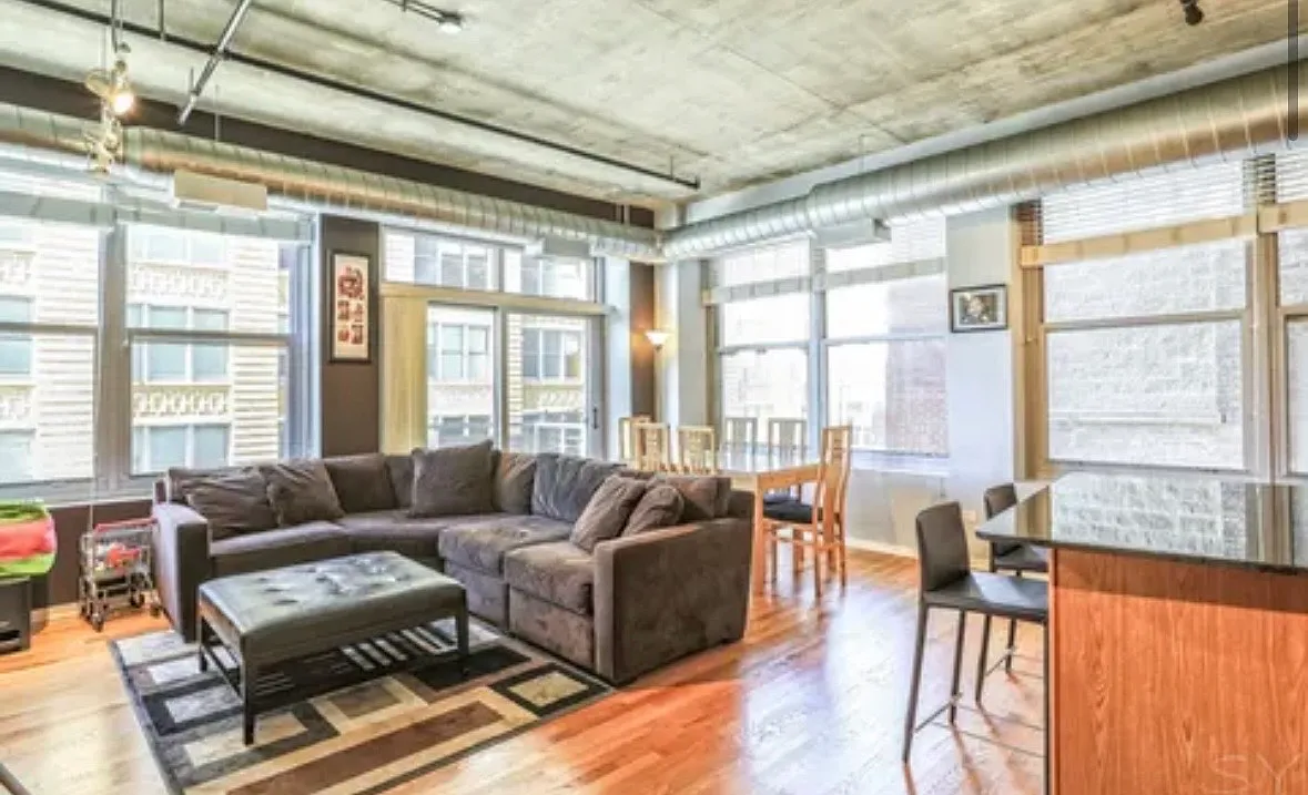 2 bed, 1167 sqft, $3,400 — Photo 2