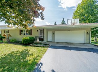 333 S Park Ln, Seymour, WI 54165