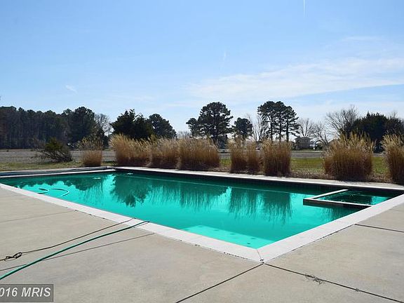 4th image of 44477 Tall Timbers Rd