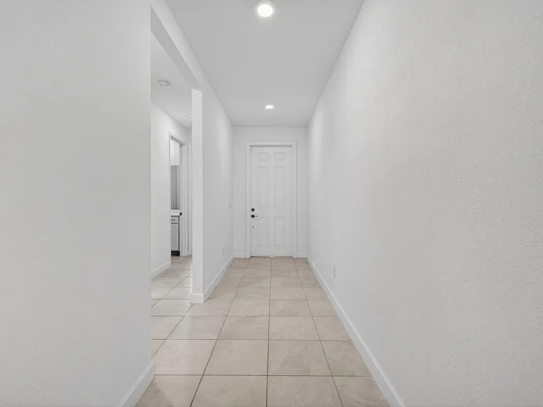 13275 NW Copper Creek Dr — Photo 3
