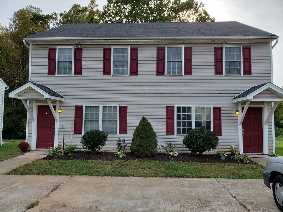 1st image of 123 Primrose Ln APT B
