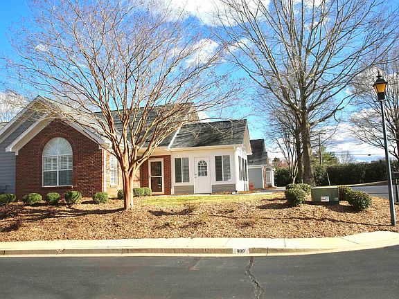 2nd image of 800 Heritage Club Dr