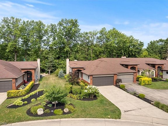 2nd image of 5201 Parkhurst Dr